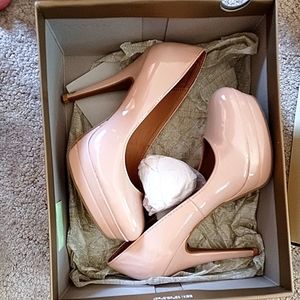 Laurn Conrad nude heels